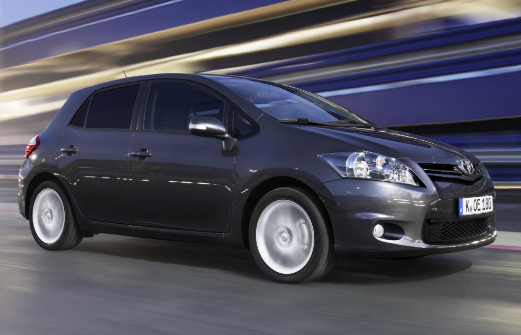 Toyota überarbeitet den Auris