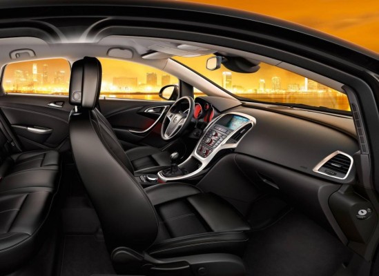 Traumnote für die reaktive Kopfstütze im neuen Opel Astra