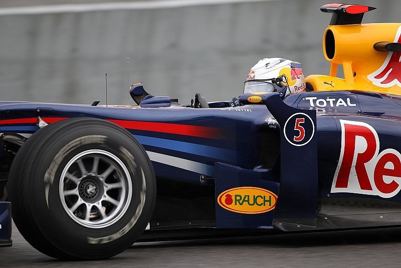 Vettel macht der Druck nichts aus: Ferrari ist stark