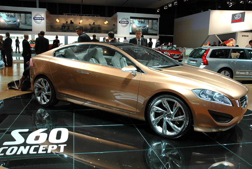 Volvo S60: Schon als Konzeptauto sah er überaus sportlich aus. Foto: Koch/Volvo 