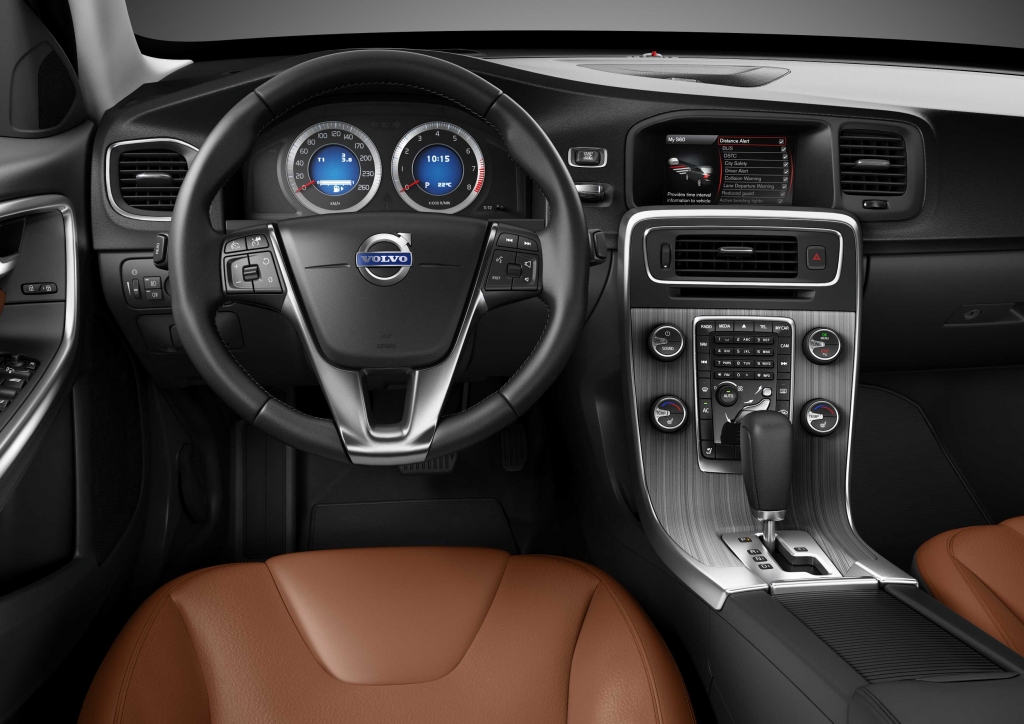 Volvo S60: Schwedenstahl im Fluss 