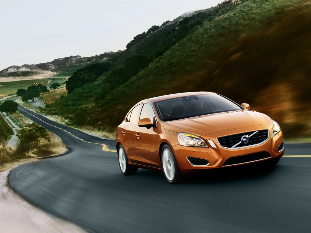 Volvo S60: Schwedenstahl im Fluss 