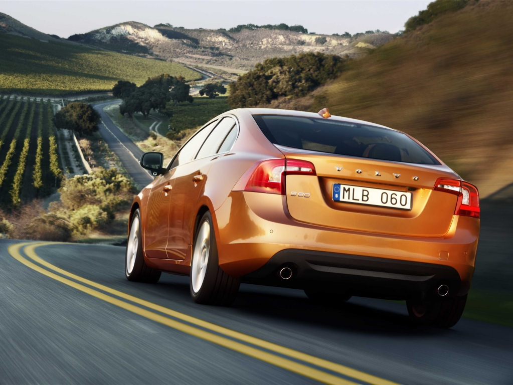 Volvo S60: Schwedenstahl im Fluss 