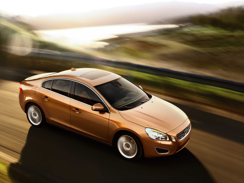 Volvo S60: Schwedenstahl im Fluss 