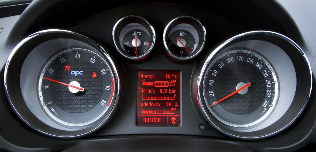 weitere Bilder: Opel Insignia OPC