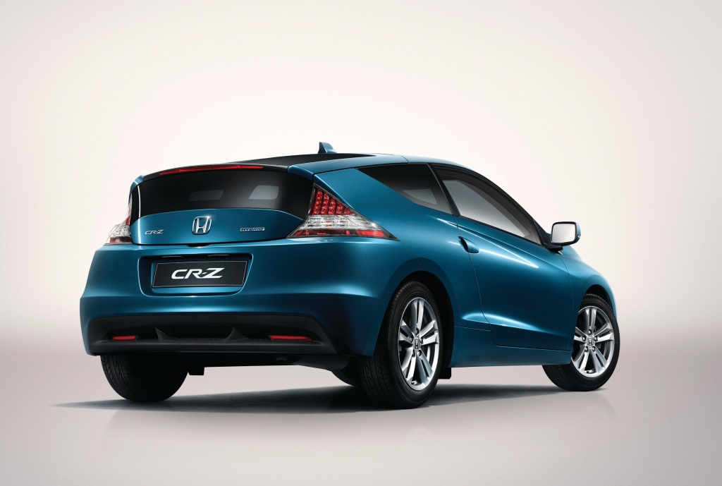 AMI 2010 Leipzig: Honda präsentiert CR-Z Hybrid-Sportcoupé, überarbeiteten CR-V und Motorräder