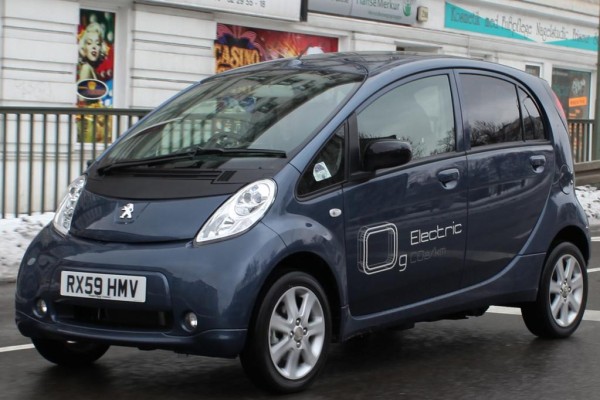 AMI 2010: Peugeot startet mit dem Ion ins Elektrozeitalter 