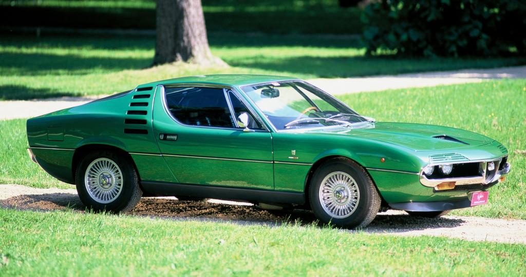 Alfa Romeo Montreal (1970 - 1977).