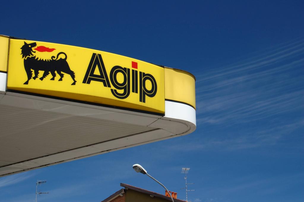 Aus Agip wird Eni – aber der Feuer speiende Hund bleibt