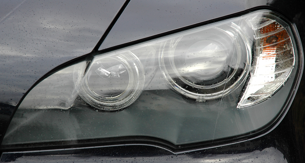 BMW X5: Leuchteinheit vor.