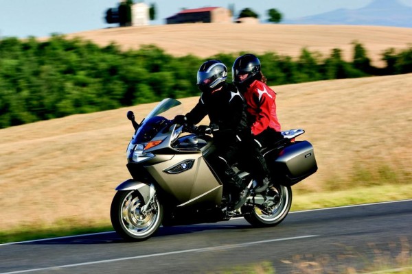 BMW dominiert die Wahl ''Motorrad des Jahres 2010''