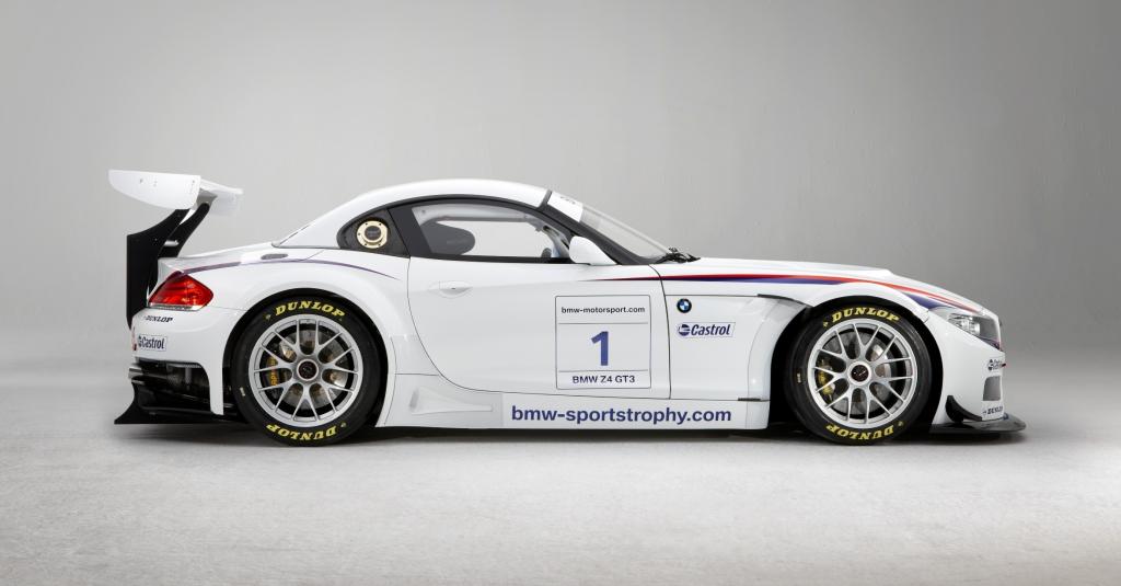 BMW liefert die ersten Z 4 GT3 an Kundenteams aus