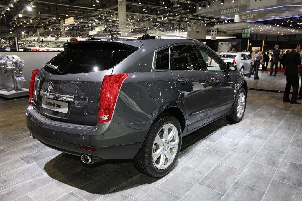 Cadillac SRX.
