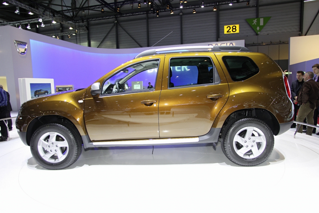 Dacia Duster startet ab 11 900 Euro durch 