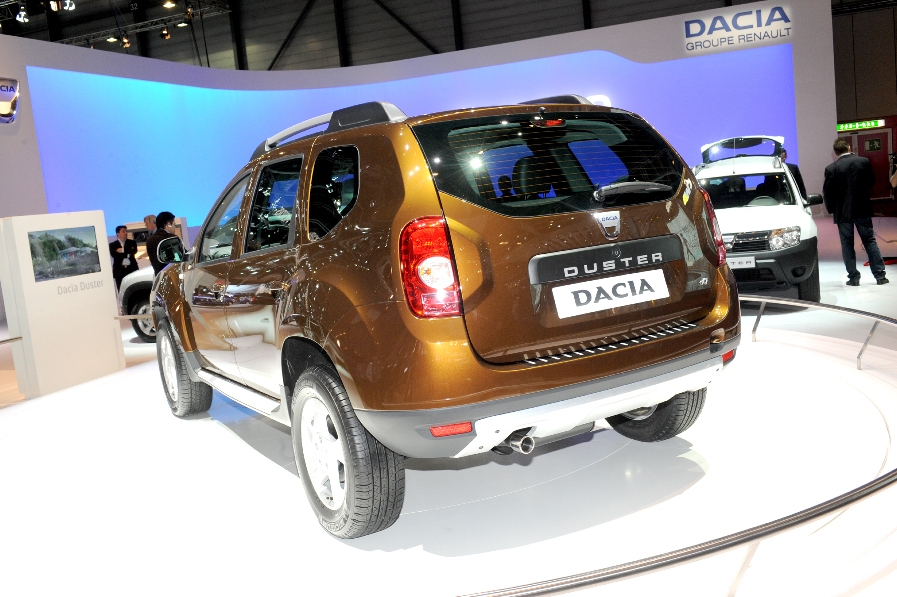Dacia Duster startet ab 11 900 Euro durch 
