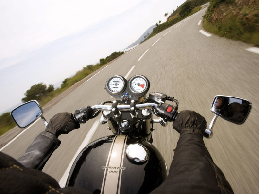 Experten fordern Biker-Sicherheitstraining als Pflichtprogramm 