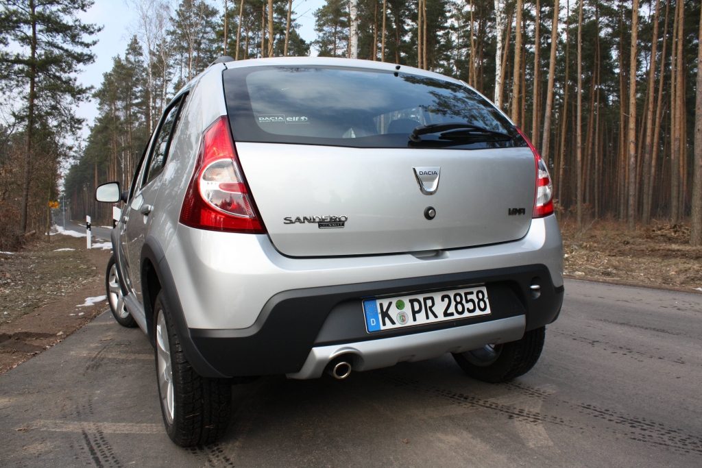 Fahrbericht Dacia Sandero 1.6 MPI Stepway: Der Preisbrecher