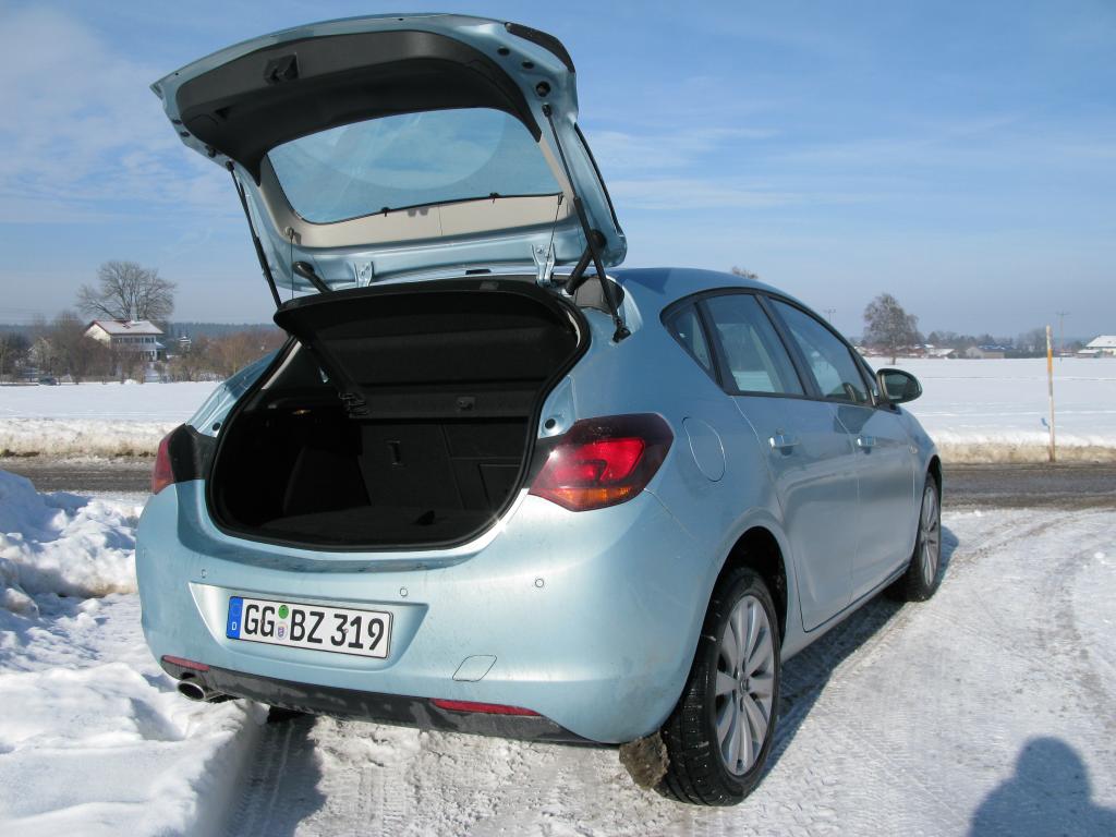Fahrbericht Opel Astra 1.4 Turbo Ecotec: Neuer Schick in der Kompaktklasse - Bild(3)