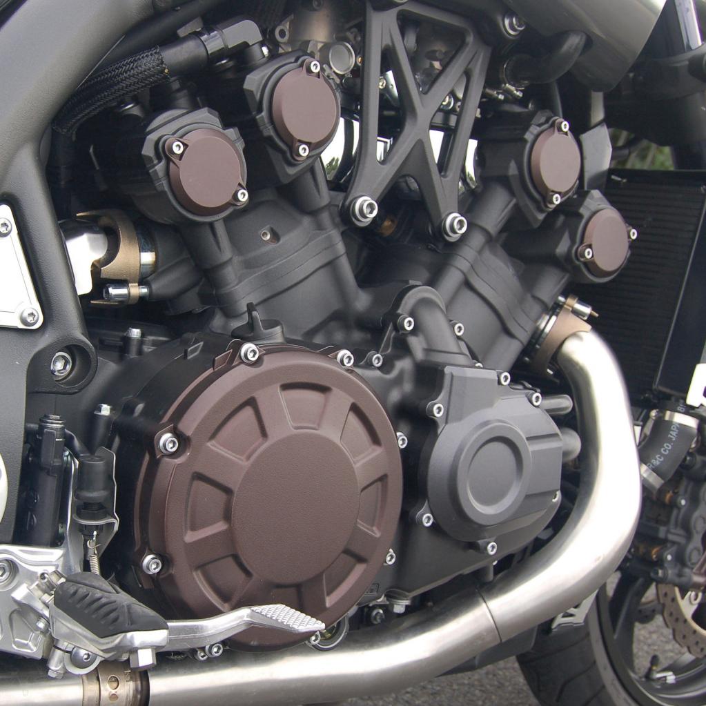 Fahrbericht Yamaha V-Max: Reduziert aufs Maximum 
