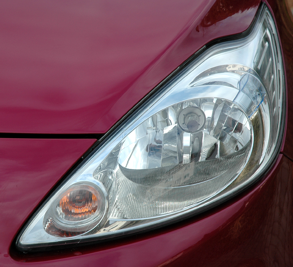 Ford Ka: Vordere Leuchteinheit