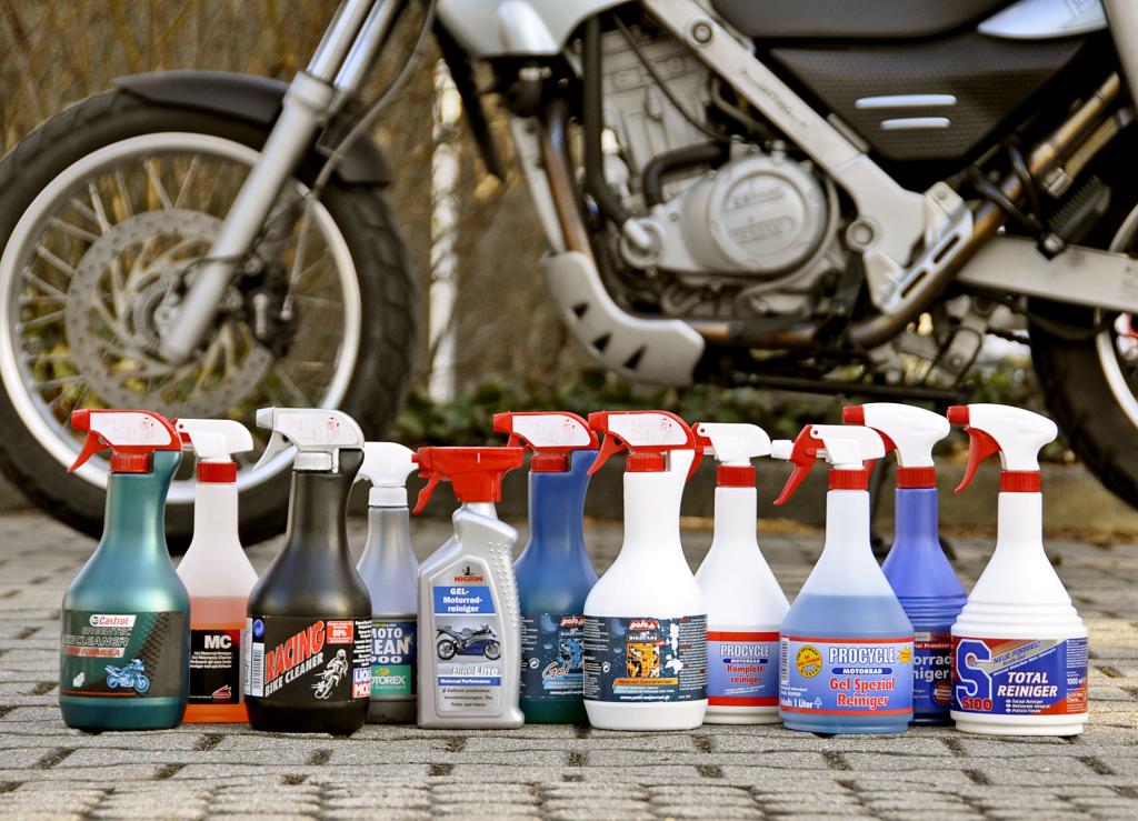 GTÜ testete elf Motorradreiniger