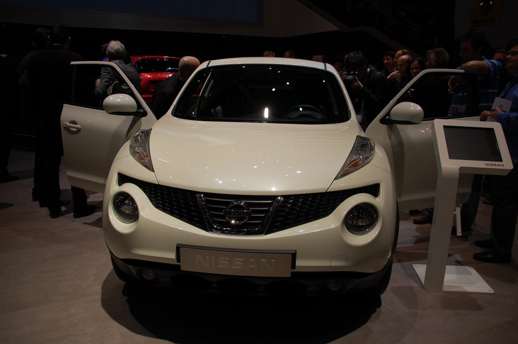 Genf 2010 Klein(st)wagen: Audi A1, Nissan Juke, Renault Wind Coupe Roadster