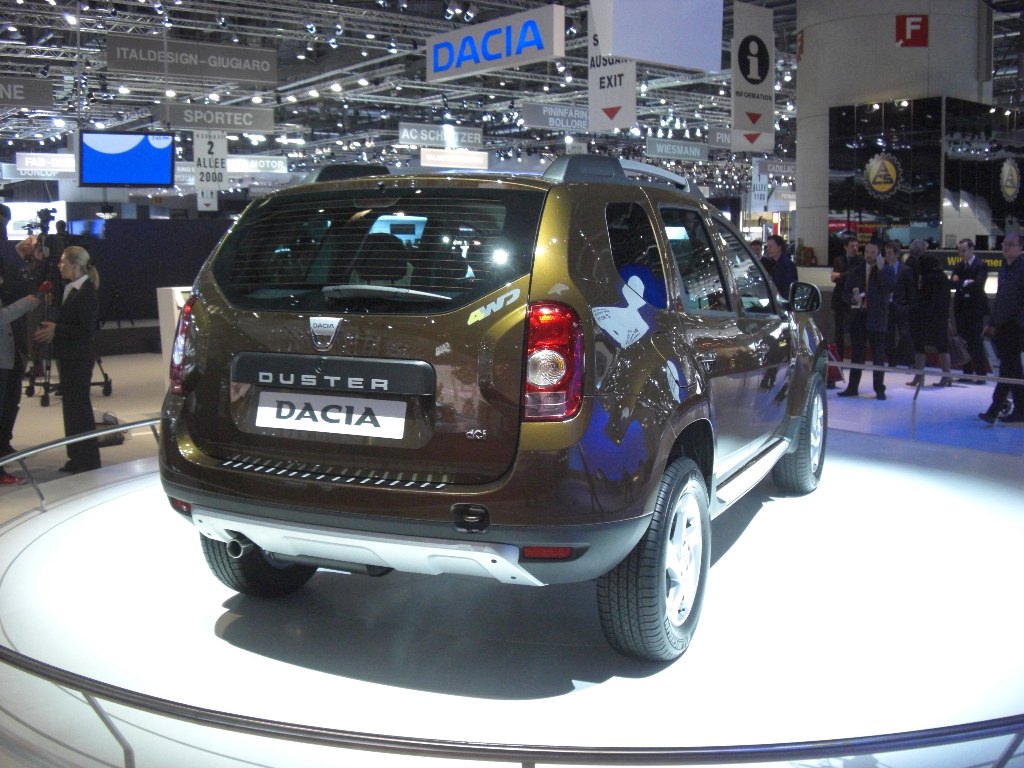 Genf 2010 (Kompakt)SUV: Mini Countryman, VW Touareg, Dacia Duster und Porsche Cayenne
