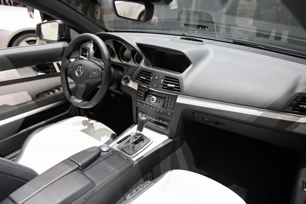 Genf 2010: Mercedes-Benz öffnet die E-Klasse