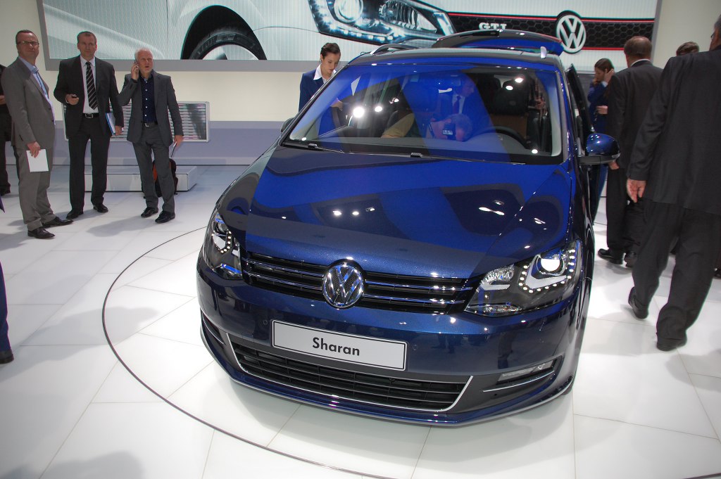 Genf 2010 (Mini)Vans: Weltpremiere des neuen VW Sharan - Tata Aria Europapremiere
