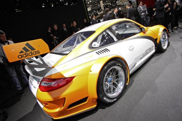 Genf 2010: Porsches Hybrid-Rennsportwagen startet auf dem Nürburgring