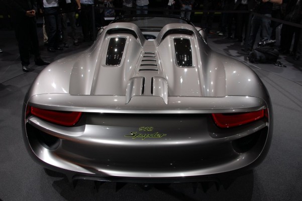 Genf 2010 Studien: Porsche 918 Spyder, Mercedes-Benz F 800 Style und Toyota FT-86