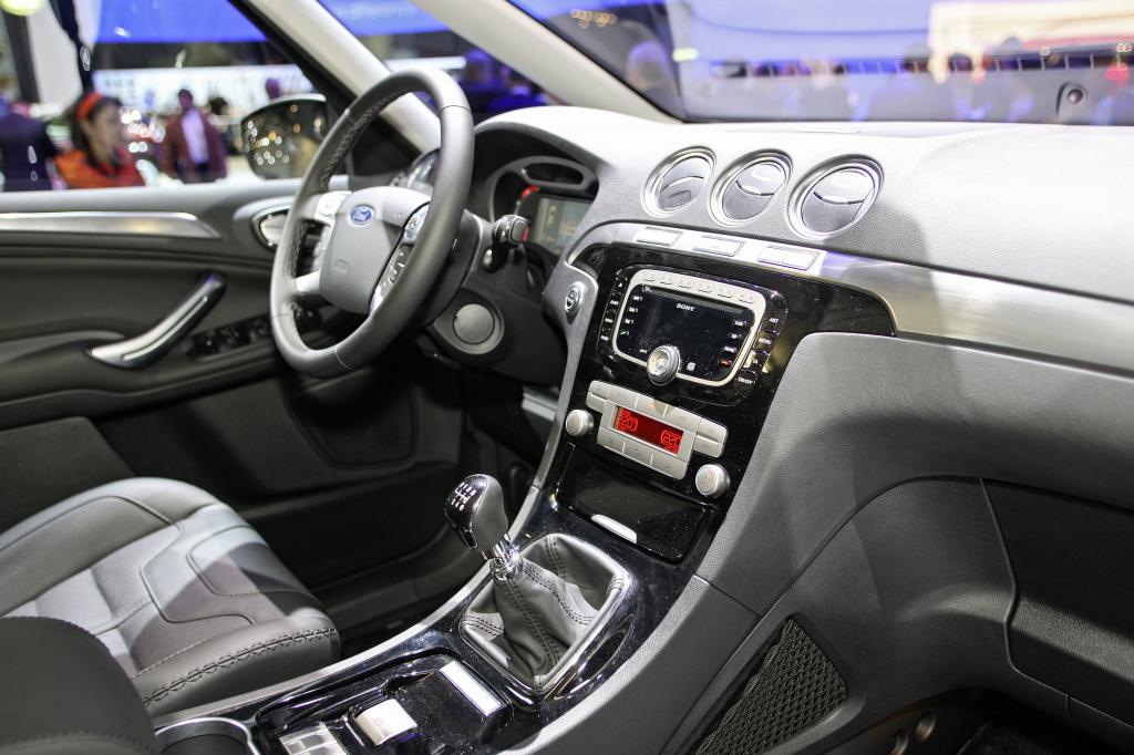 Genf 2010: Vier Vans von Ford
