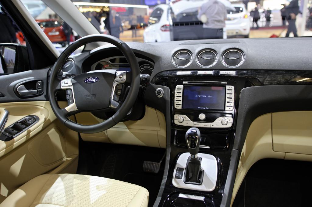Genf 2010: Vier Vans von Ford
