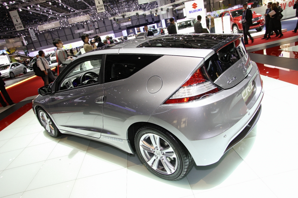 Genfer Autosalon 2010: CR-Z kombiniert Hybridantrieb und 6-Gang-Schaltgetriebe