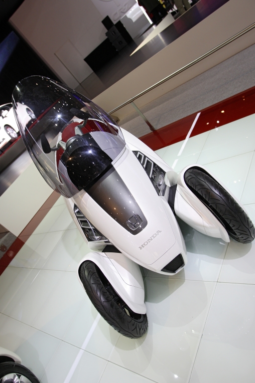 Genfer Autosalon 2010: Honda nur auf drei Rädern