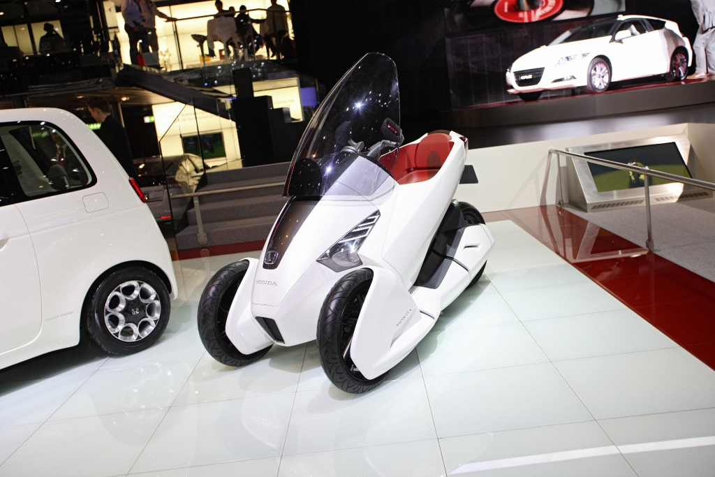 Genfer Autosalon 2010: Honda nur auf drei Rädern