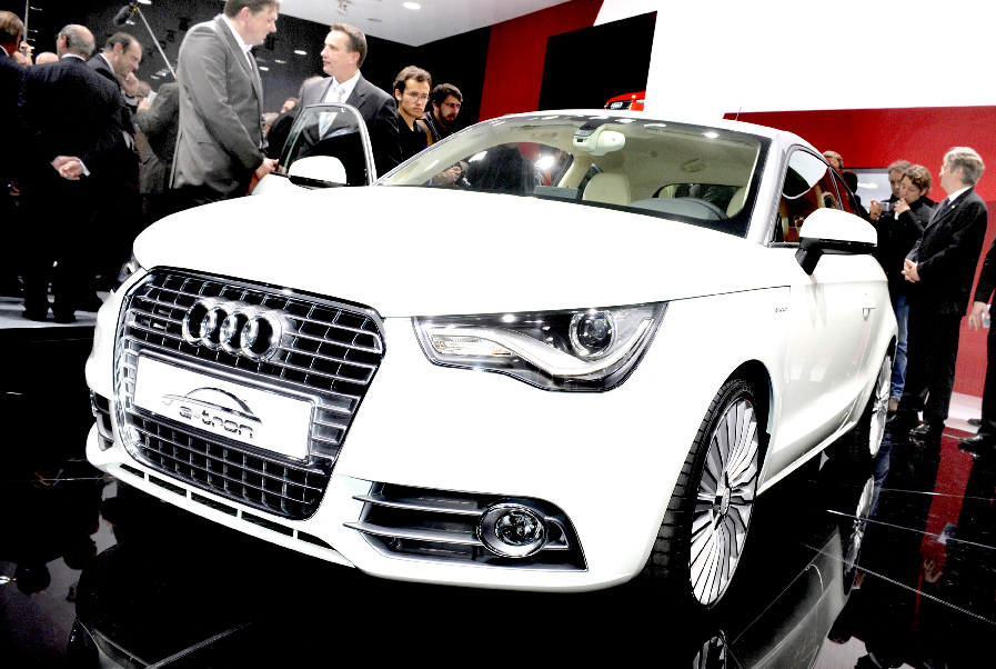 Genfer Salon 2010: Effizienz-Maßstab – der Audi A8 hybrid