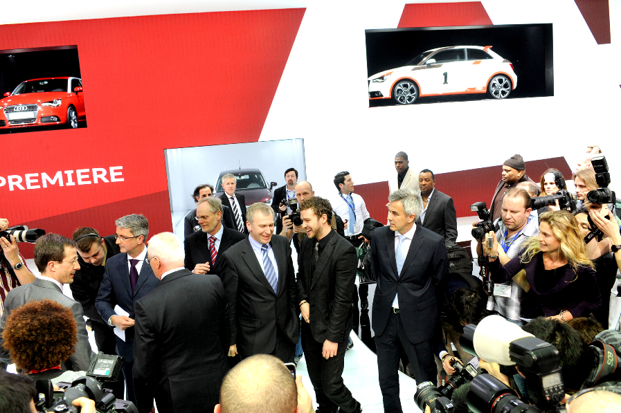 Genfer Salon 2010: Effizienz-Maßstab – der Audi A8 hybrid