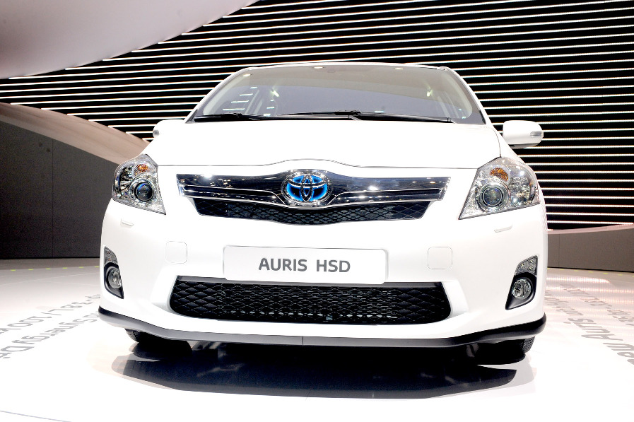 Genfer Salon 2010: Mit dem Auris Hybrid will Toyota neuen Meilenstein errichten