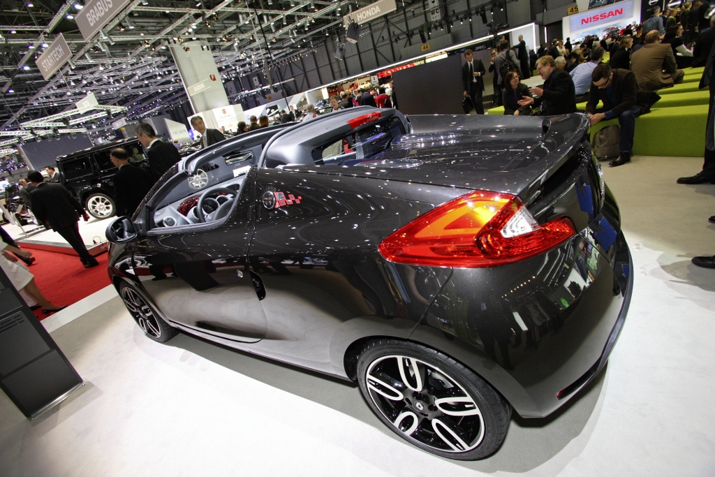 Genfer Salon 2010: Zwei Cabrios als Renault-Weltpremieren