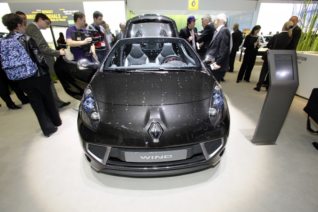 Genfer Salon 2010: Zwei Cabrios als Renault-Weltpremieren