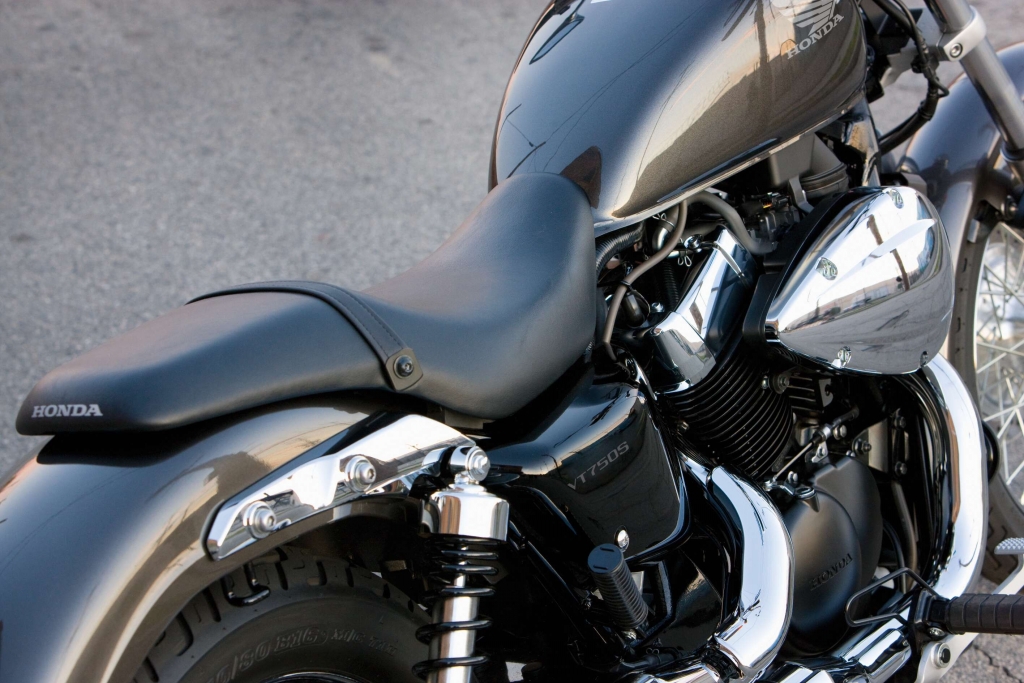 Honda VT 750 S ab April beim Händler 