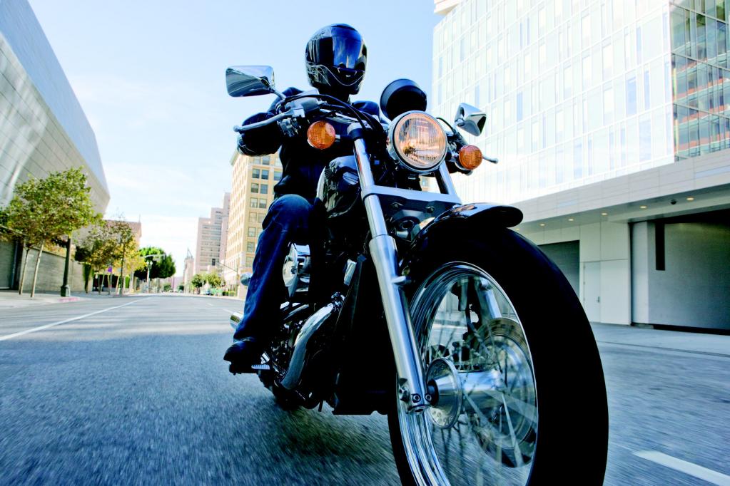 Honda VT 750 S ab April beim Händler 