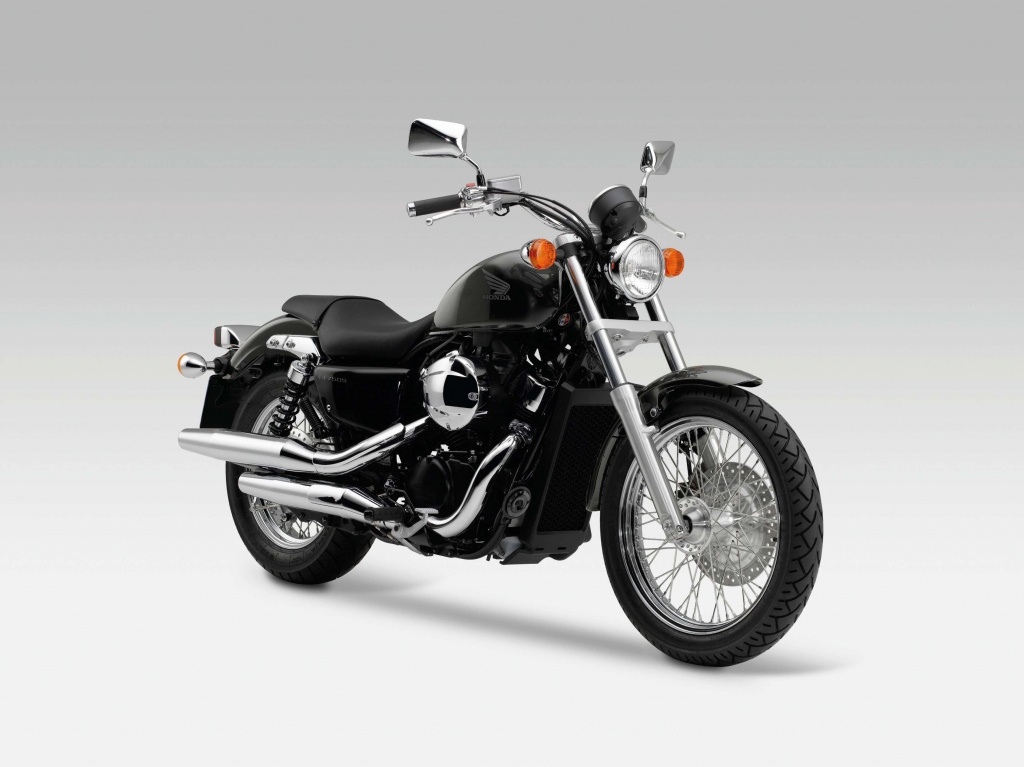 Honda VT 750 S ab April beim Händler 