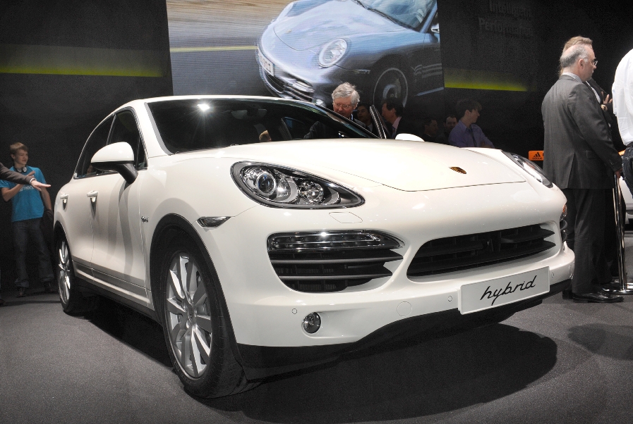 In Leipzig dabei: Porsches Cayenne Hybrid. 