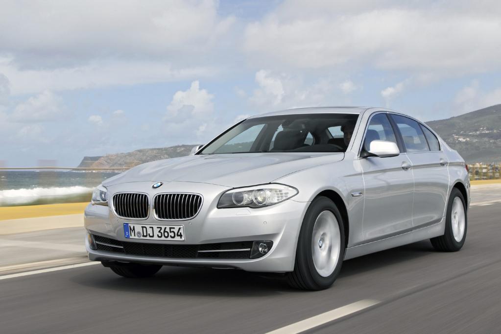 Langversion des BMW 5er auf der Auto China 