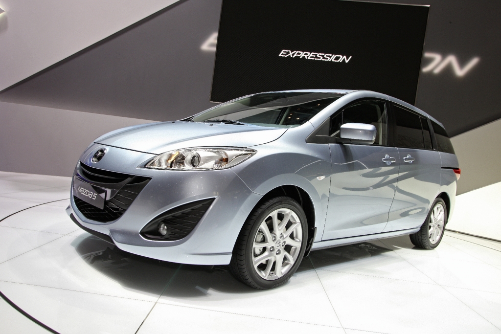 Mazda 5.