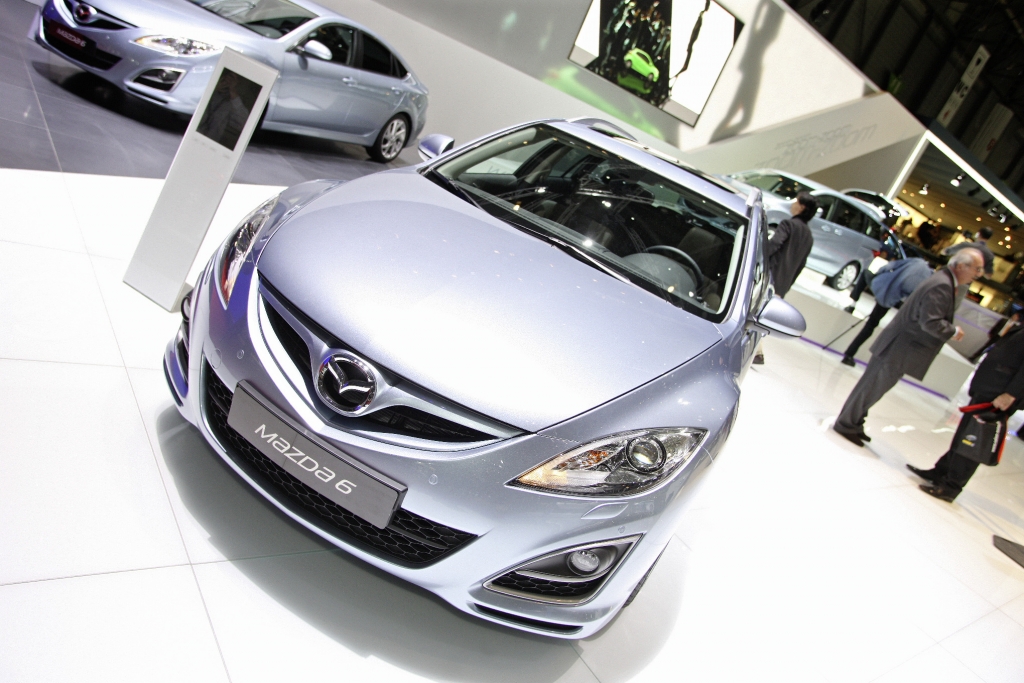 Mazda 6.