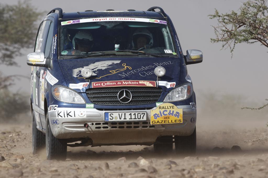 Mercedes-Benz Viano 4Matic von Bettina Singhartinger und Andrea Spielvogel.