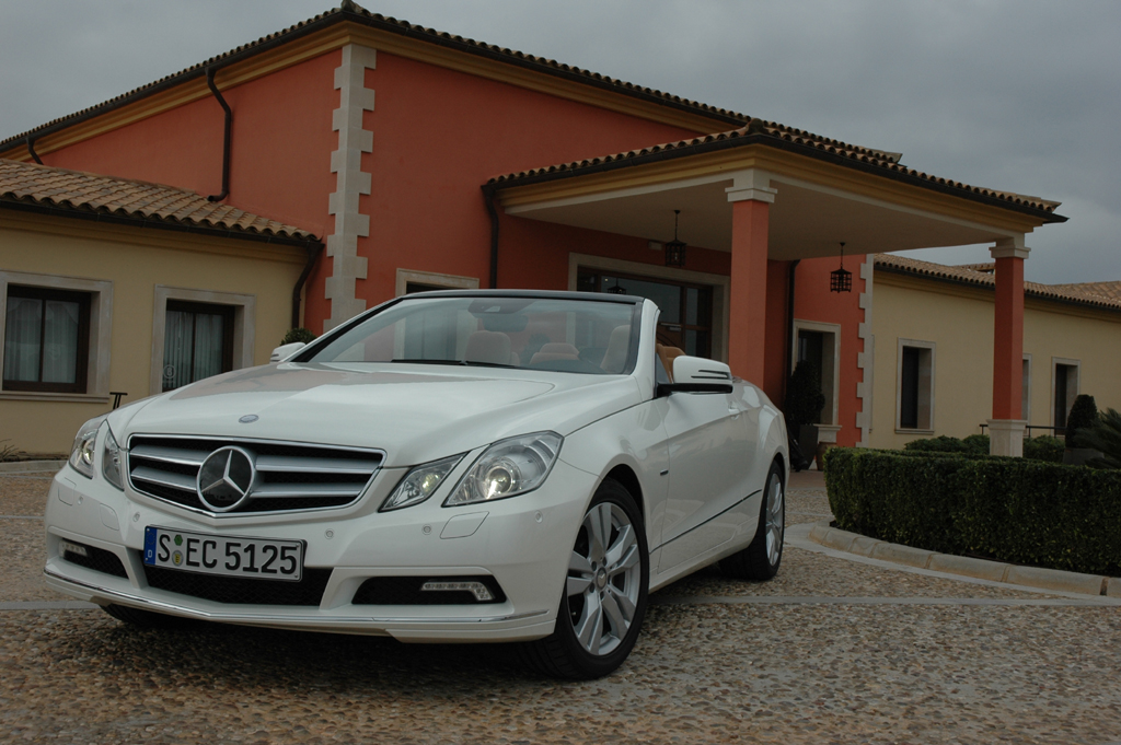 Mercedes E-Klasse Cabrio: Der Frühling kann kommen.